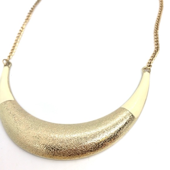 3/$30 VINTAGE GOLD TONE ENAMEL HORN STATEMENT NECKLACE COLLAR UNMARKED CHAIN - Picture 6 of 12